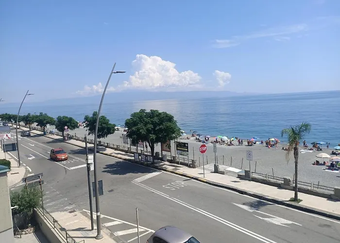 Casa Sofia Via Amerigo Vespucci N18 * Roccalumera